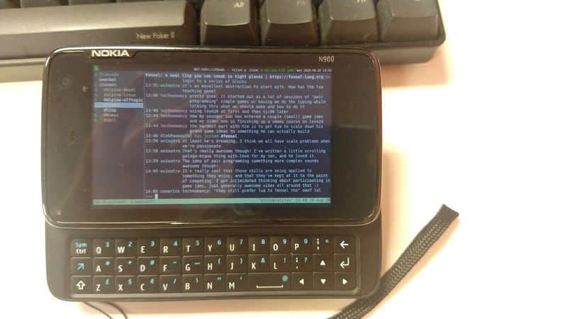 A look at the N900 keyboard + Weechat